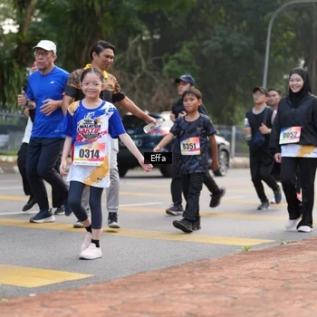 Runner Photo 8208514