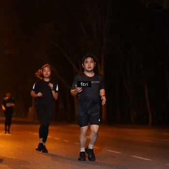 Runner Photo 8208539