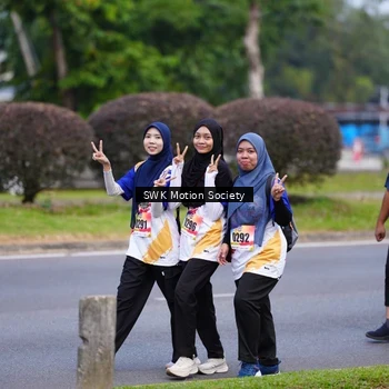 Runner Photo 8208593
