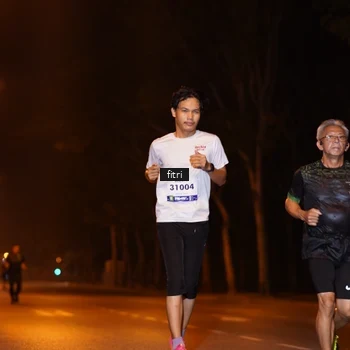 Runner Photo 8208604