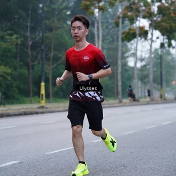 Runner Photo 8208635