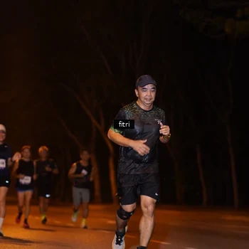 Runner Photo 8208643