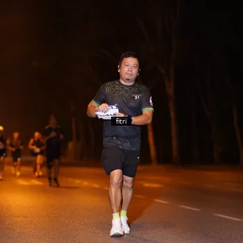 Runner Photo 8208671