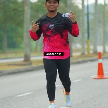Runner Photo 8208689