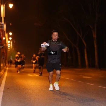 Runner Photo 8208691
