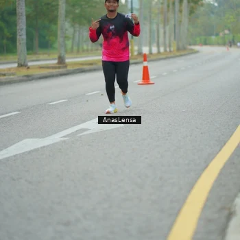Runner Photo 8208693