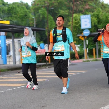 Runner Photo 8208704