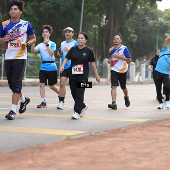 Runner Photo 8208715