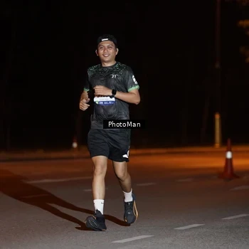 Runner Photo 8208721