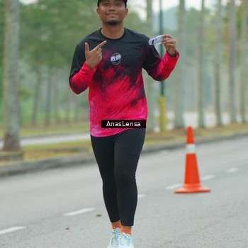 Runner Photo 8208731