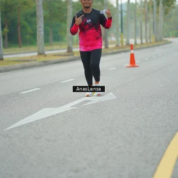 Runner Photo 8208738