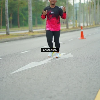 Runner Photo 8208741