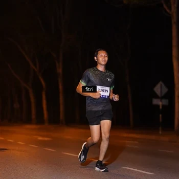 Runner Photo 8208744