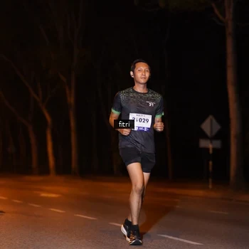 Runner Photo 8208750