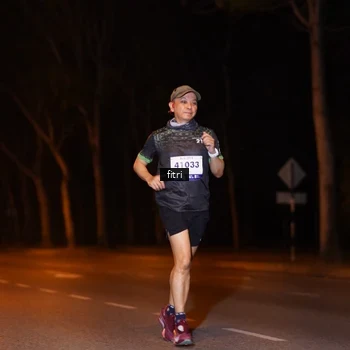 Runner Photo 8208790