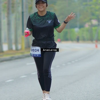 Runner Photo 8208801