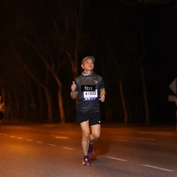 Runner Photo 8208811