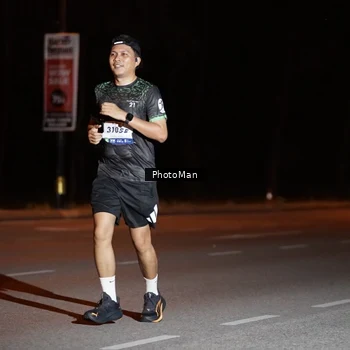Runner Photo 8208816