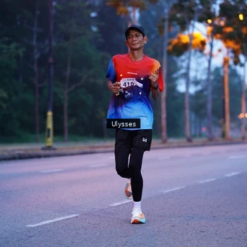 Runner Photo 8208851