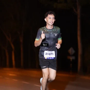 Runner Photo 8208855