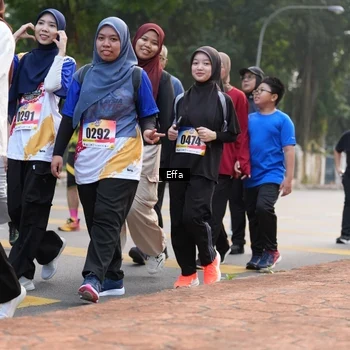Runner Photo 8208857