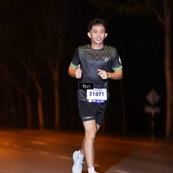 Runner Photo 8208858
