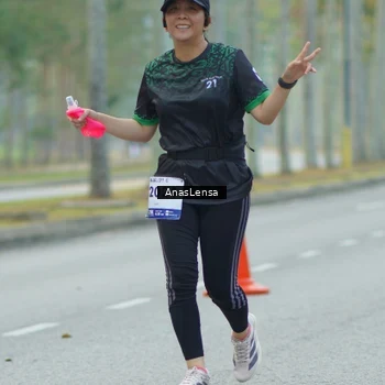 Runner Photo 8208873