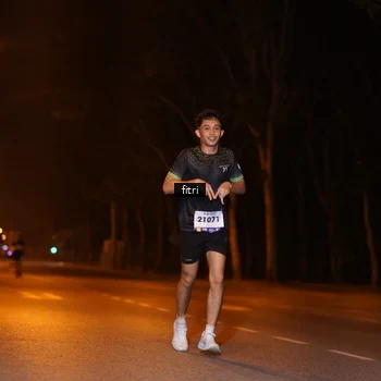 Runner Photo 8208898