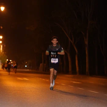 Runner Photo 8208901