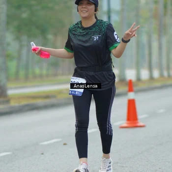 Runner Photo 8208911