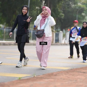 Runner Photo 8208926