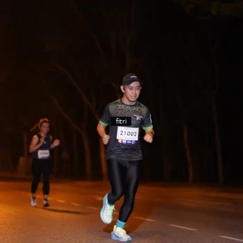 Runner Photo 8208953
