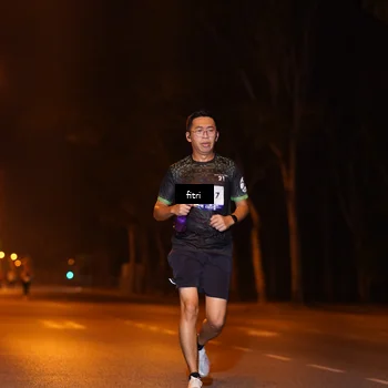 Runner Photo 8208965