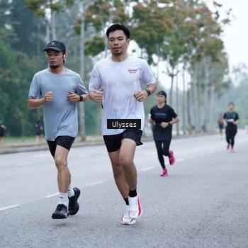 Runner Photo 8208984
