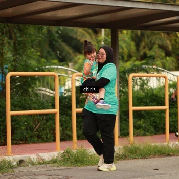 Runner Photo 8208990