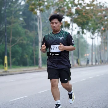 Runner Photo 8208998