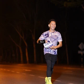 Runner Photo 8209002