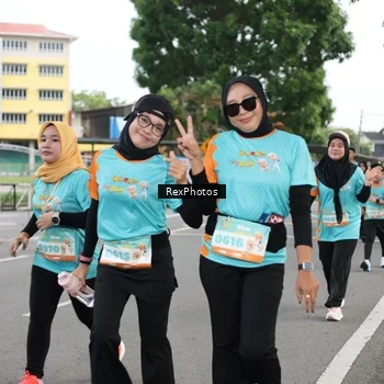 Runner Photo 8209017