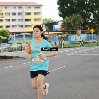Runner Photo 8209018