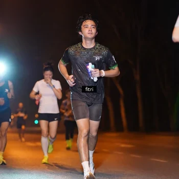 Runner Photo 8209026