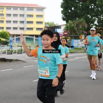 Runner Photo 8209027