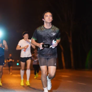 Runner Photo 8209032