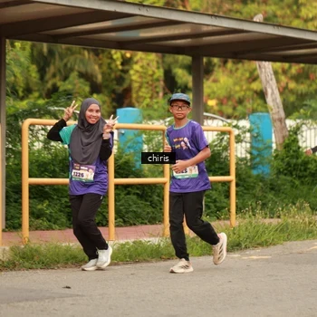 Runner Photo 8209039