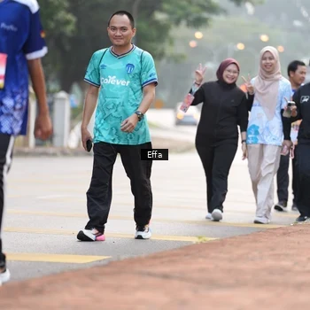 Runner Photo 8209041