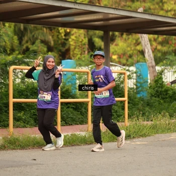Runner Photo 8209042