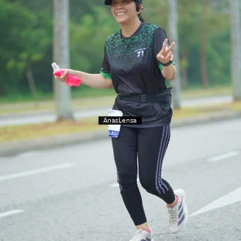 Runner Photo 8209046