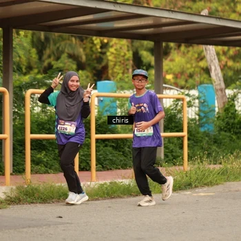Runner Photo 8209063
