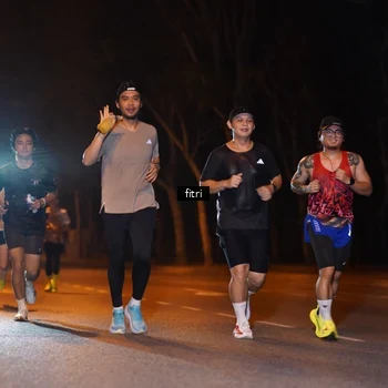 Runner Photo 8209076