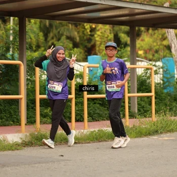 Runner Photo 8209086