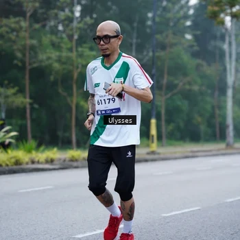 Runner Photo 8209094